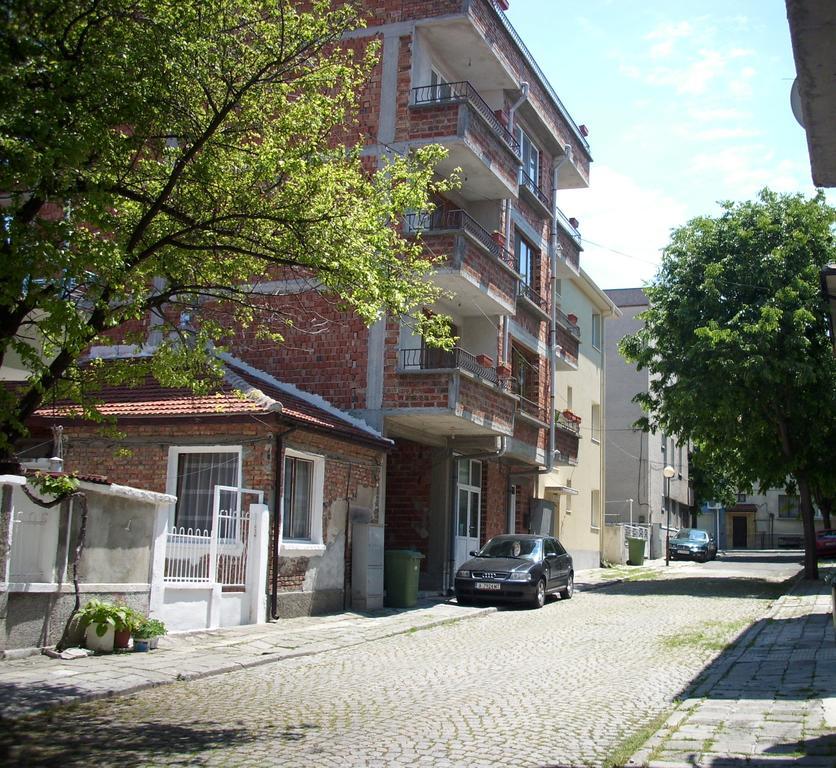 Georgievi Guest House Pomorie Exterior foto