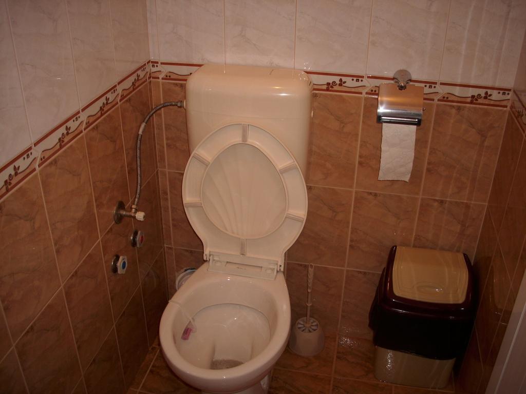 Georgievi Guest House Pomorie Exterior foto