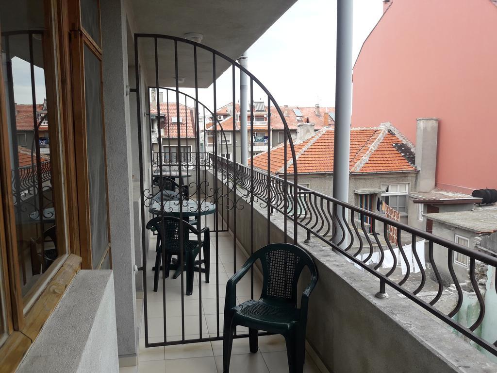 Georgievi Guest House Pomorie Exterior foto